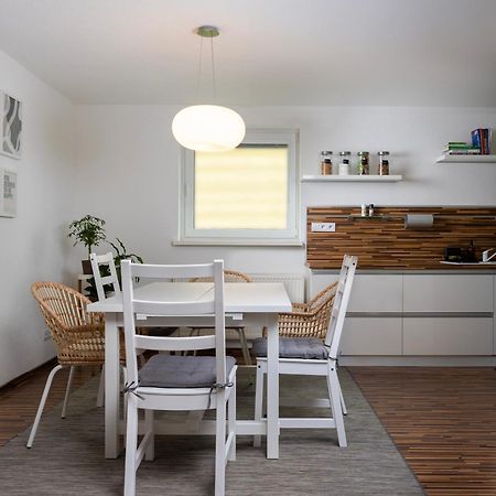 Stylish Apartment Under The Tatras Strba Exterior photo
